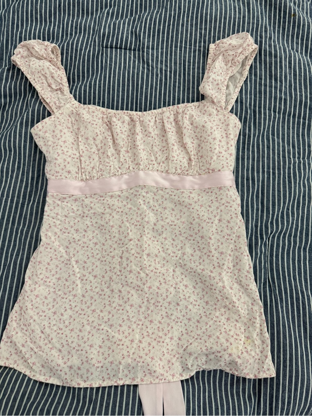 Hollister Light Pink Floral Camisole with Satin Waist